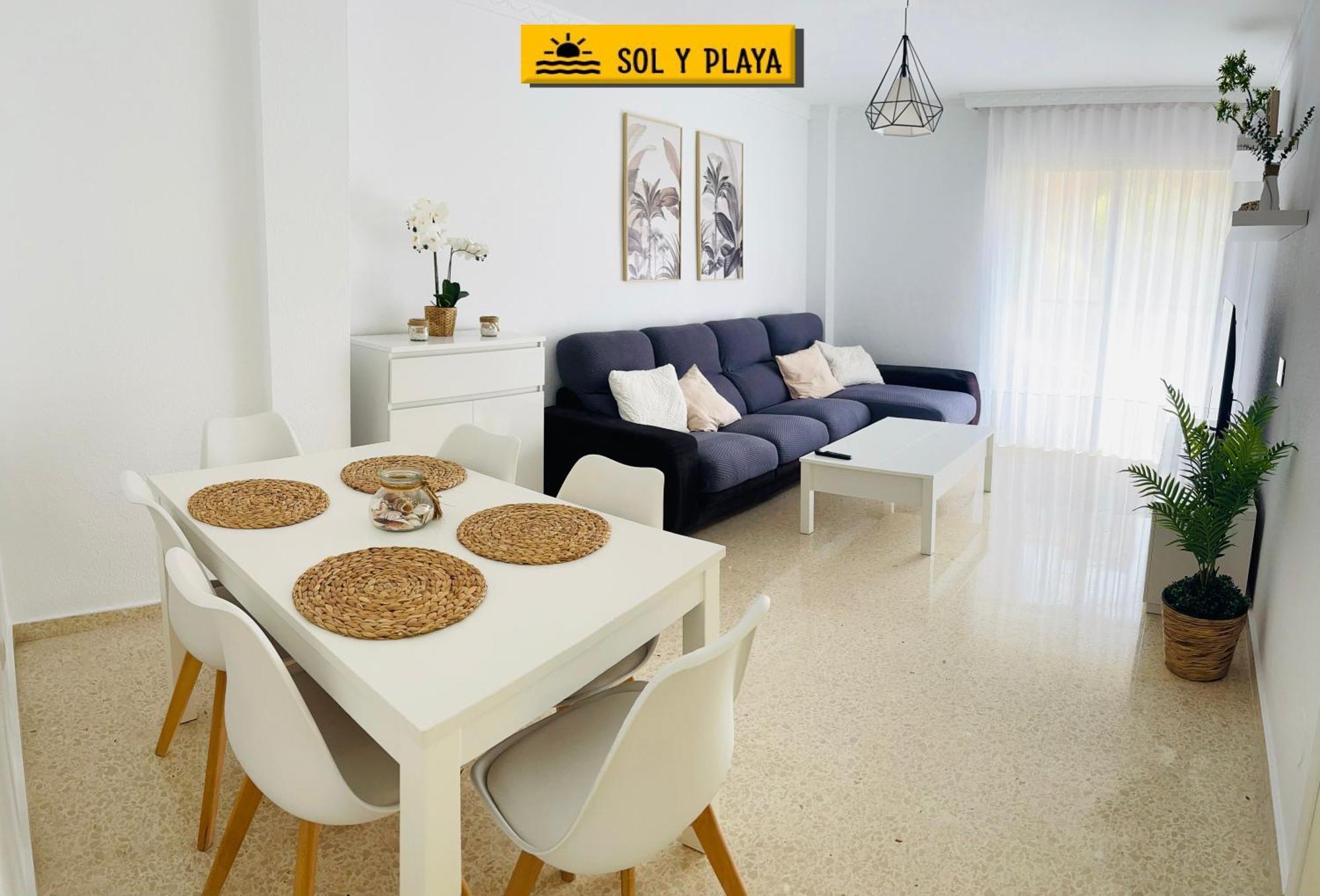 Apartamento Sol Y Playa, Acogedor Piso Familiar En Con 3 Benalmádena